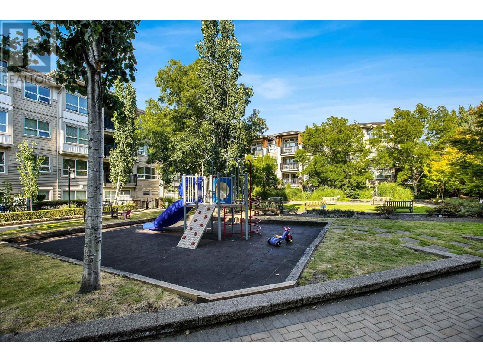 #422-6828 ECKERSLEY Road, Richmond