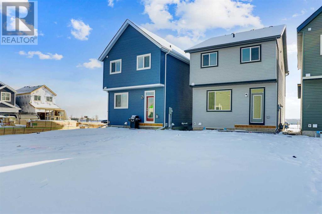 Single Family House for Sale in  Savoy Landing SE Rangeview Calgary 