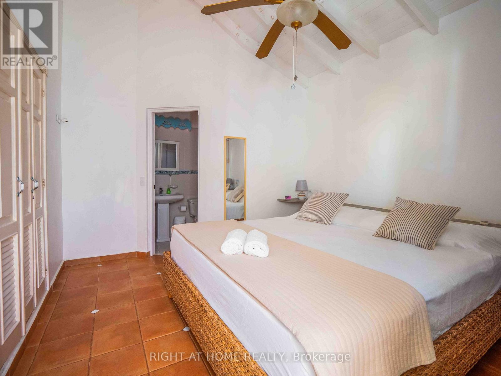 CABARETE VILLA BRISAS DORADAS - 33