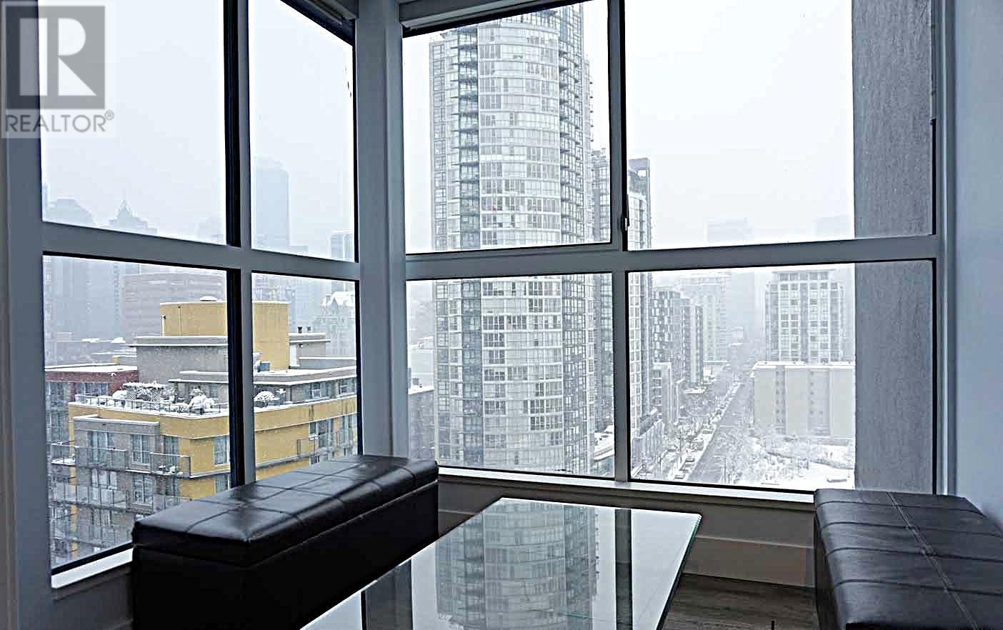 Photo 4 of 905 1238 Seymour Street, Vancouver BC
