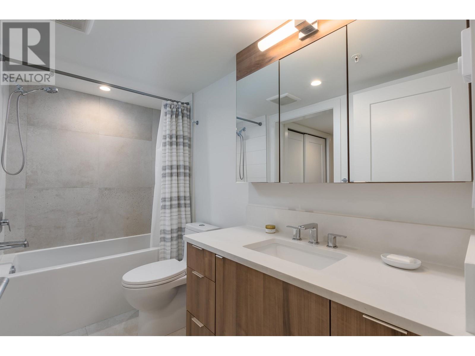 304 1365 PEMBERTON AVENUE, Squamish real estate listing R2967209