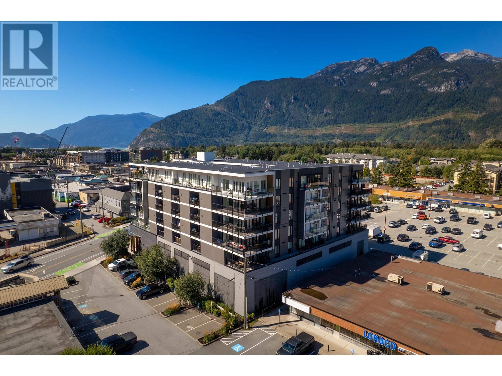 304 1365 PEMBERTON AVENUE, Squamish real estate listing R2967209