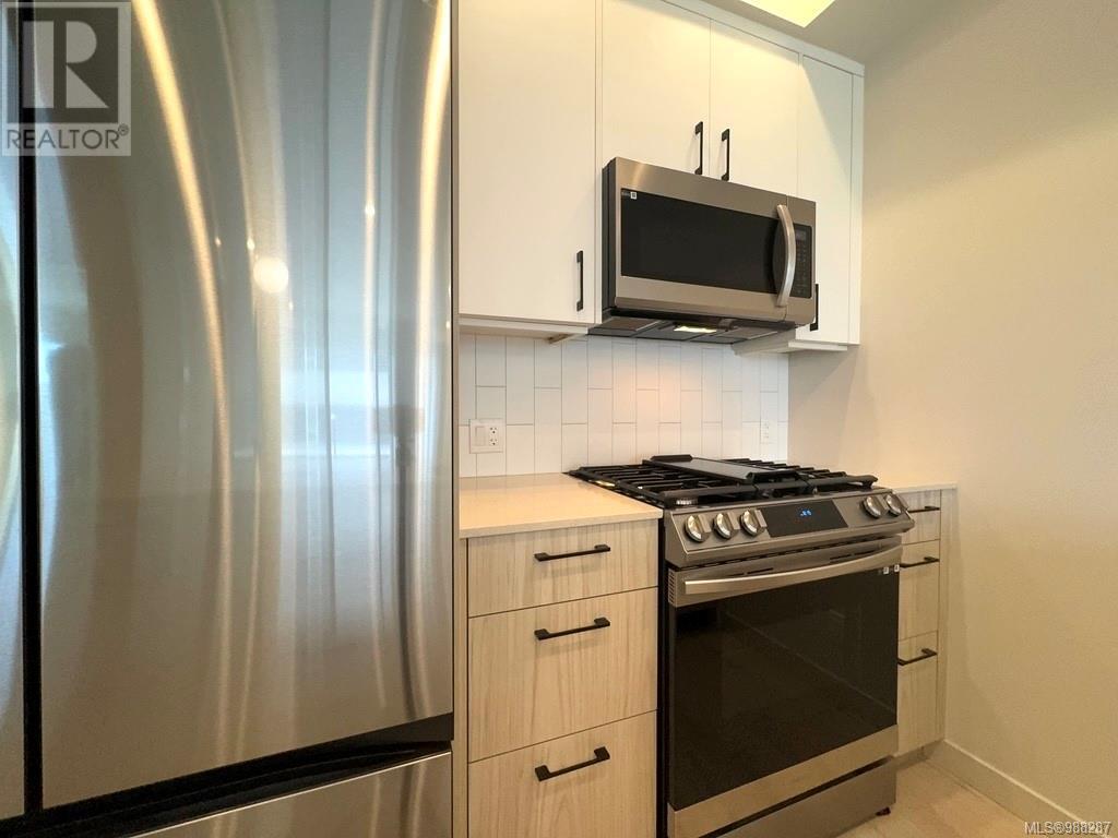 505 947 Whirlaway Cres, Langford real estate listing 988287