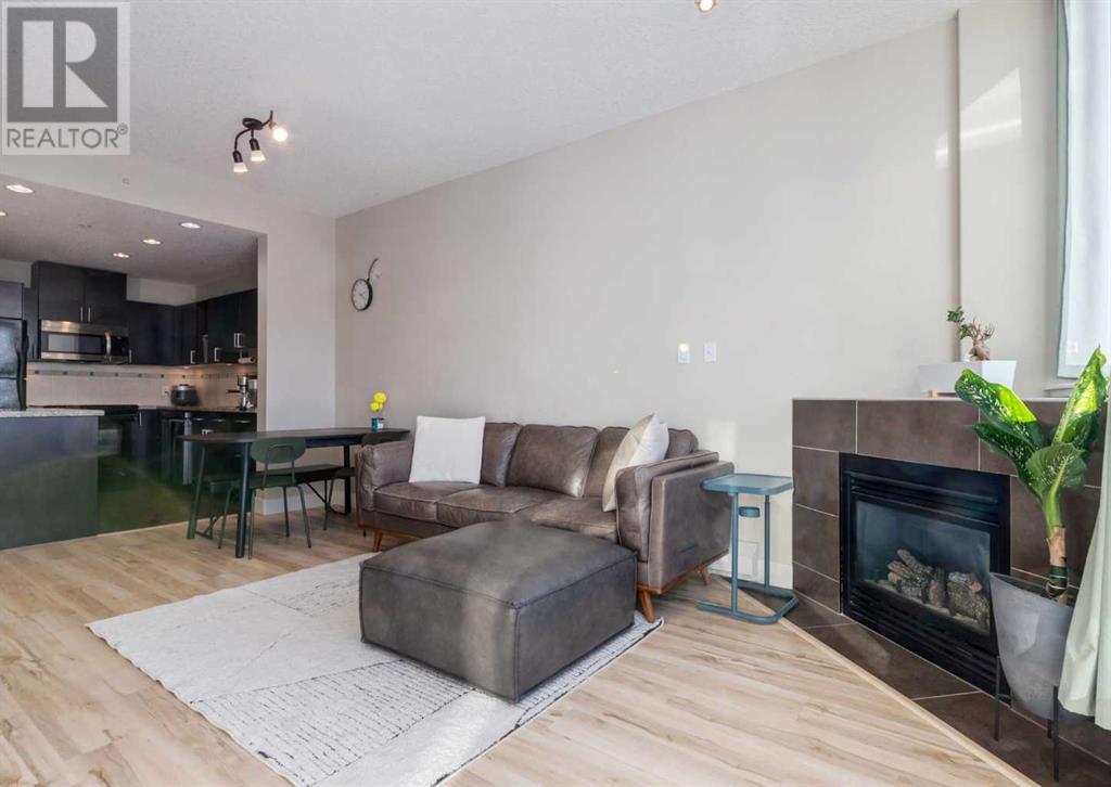 Single Family House High rise for Sale in   Spruce Place SW Spruce Cliff Calgary 