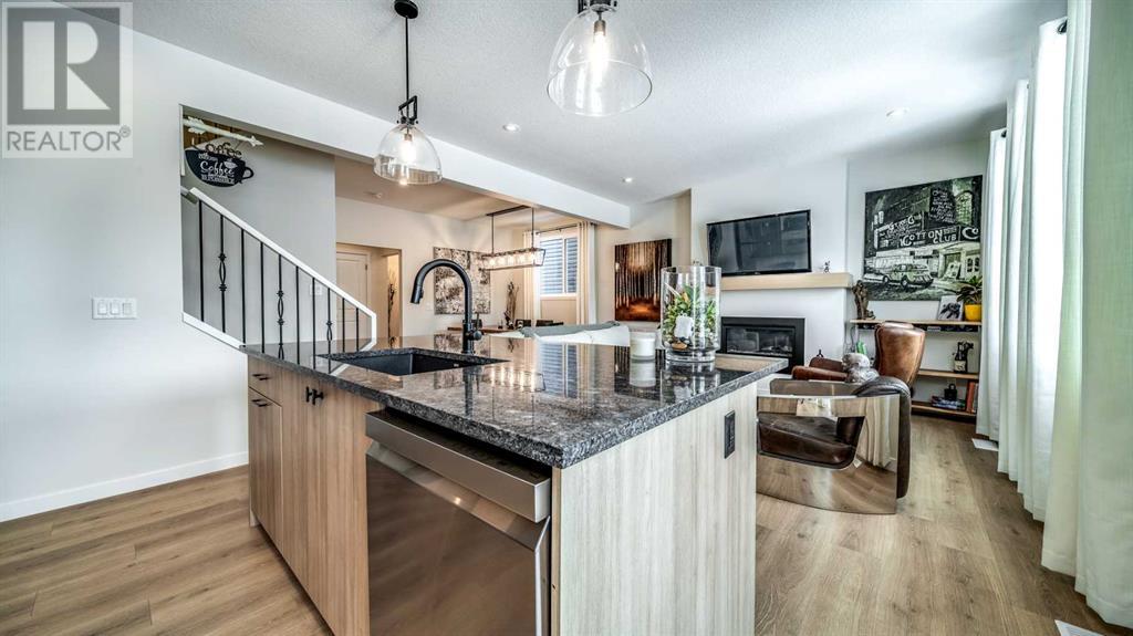 Single Family House for Sale in  Savoy Landing SE Rangeview Calgary 