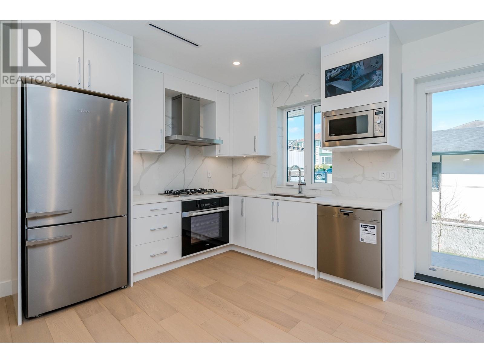 8182 CARTIER STREET, Vancouver