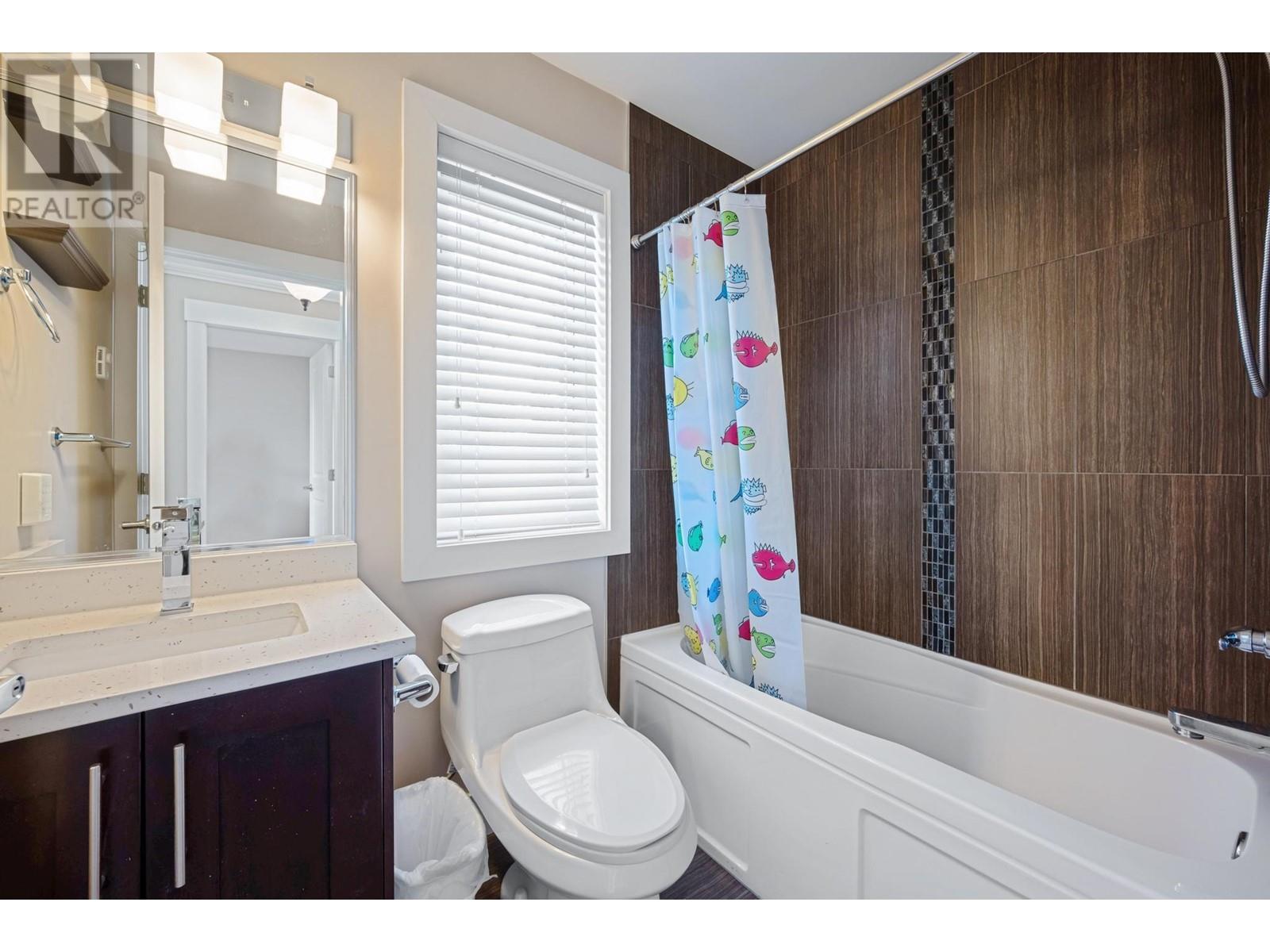 10 1731 PRAIRIE AVENUE, Port Coquitlam