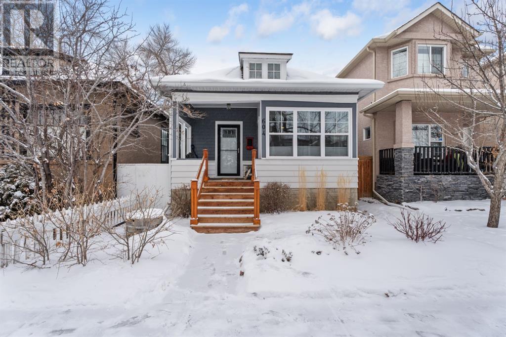 Single Family House Bungalow for Sale in   Avenue NE Renfrew Calgary 