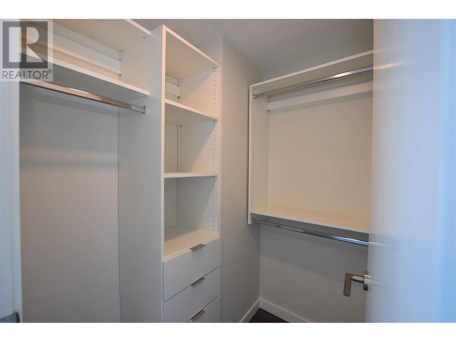 602 308 MORRISSEY ROAD, Port Moody real estate listing R2965006