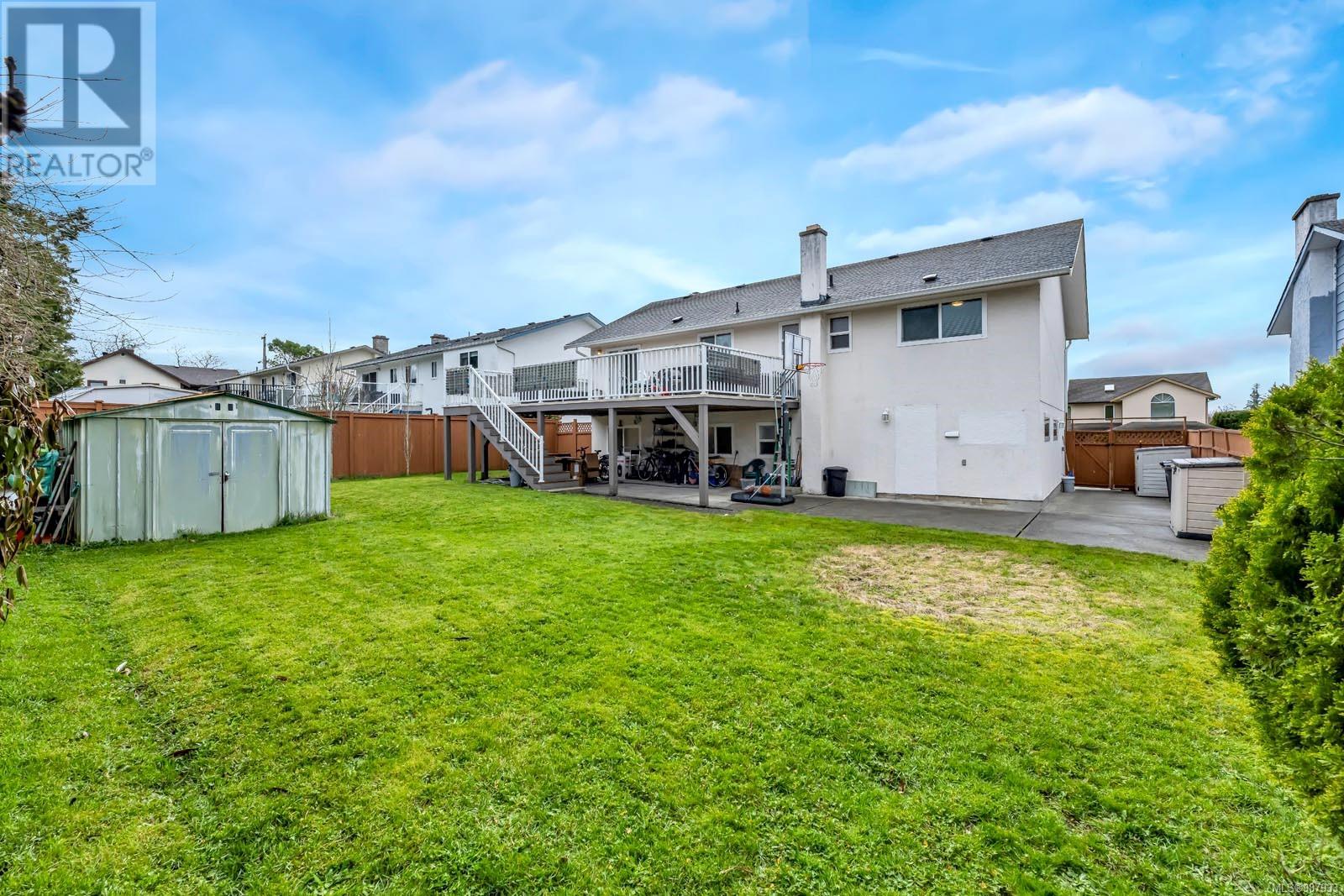  4212 Rossiter Drive, Saanich