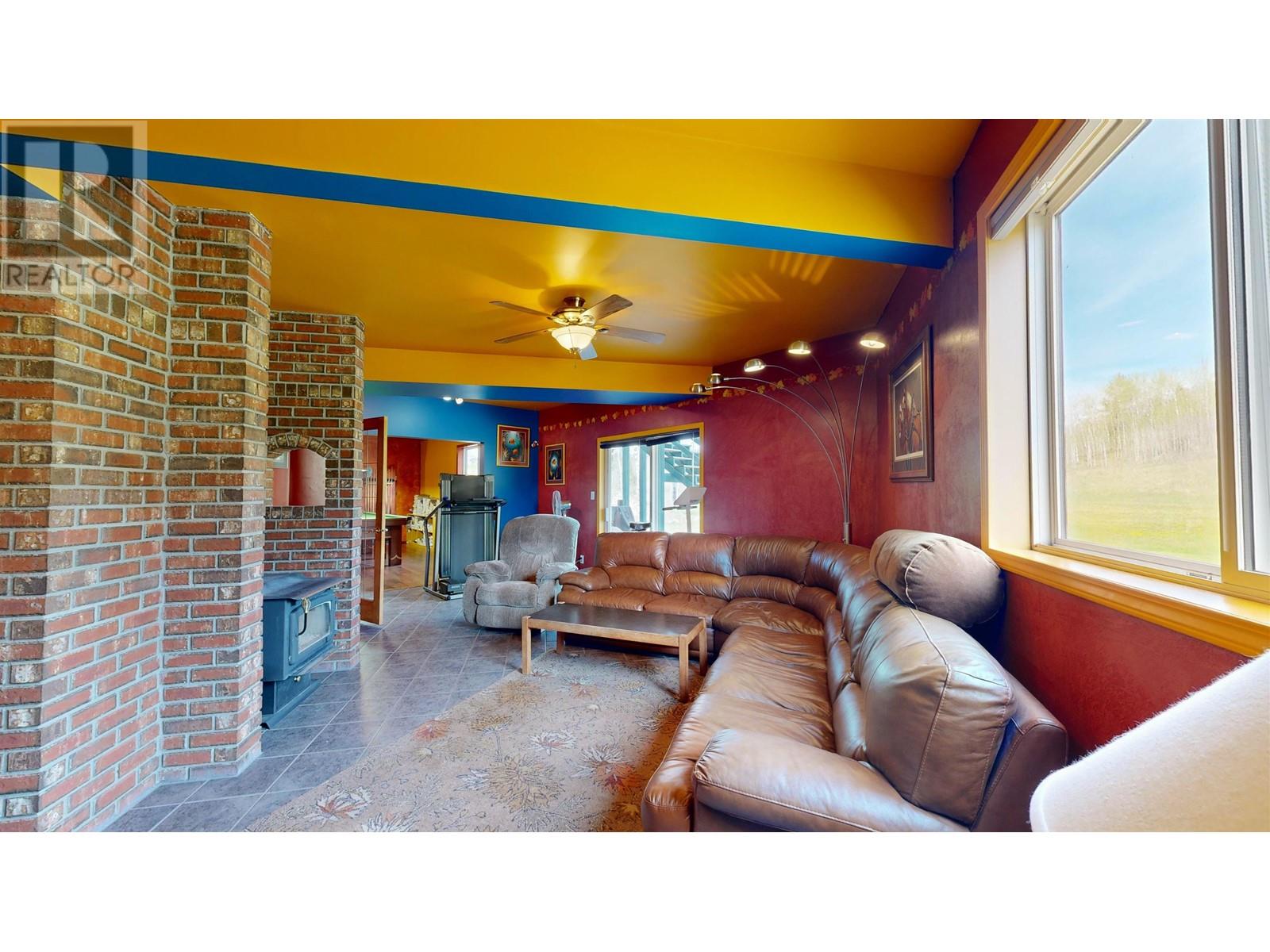 4221 LODGE ROAD, Lac La Hache