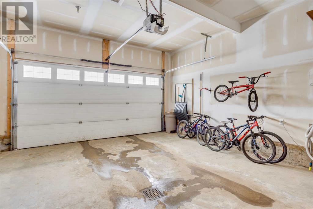 123 Alpine Court, Fort McMurray, Alberta