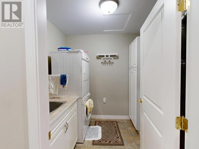 4-4897 ONTARIO AVE, Powell River
