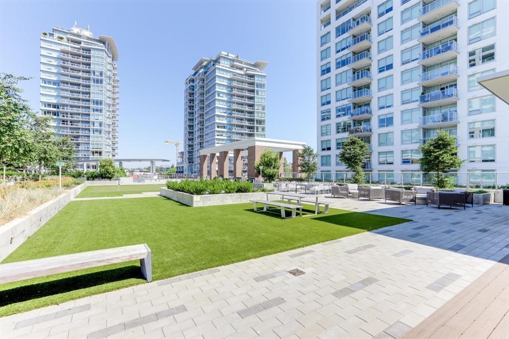 407 1441 JOHNSTON ROAD, White Rock real estate listing R2966954