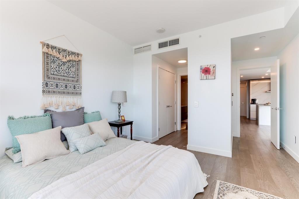 407 1441 JOHNSTON ROAD, White Rock real estate listing R2966954
