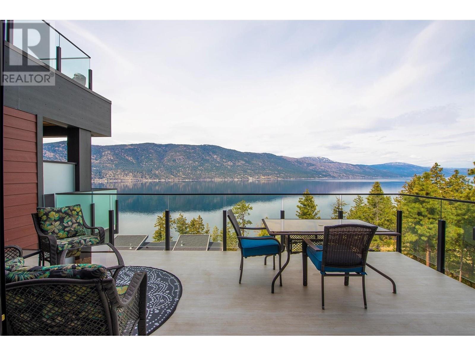 401 3475 Granite Close, Kelowna