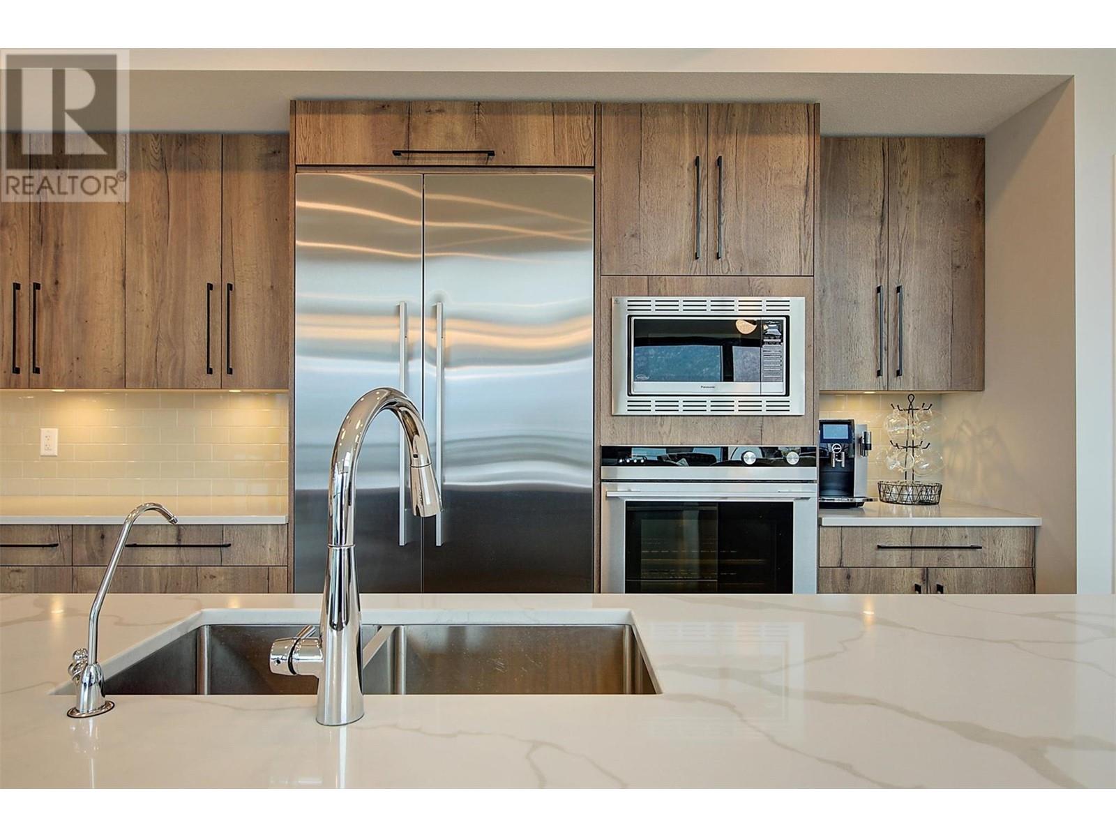 401 3475 Granite Close, Kelowna