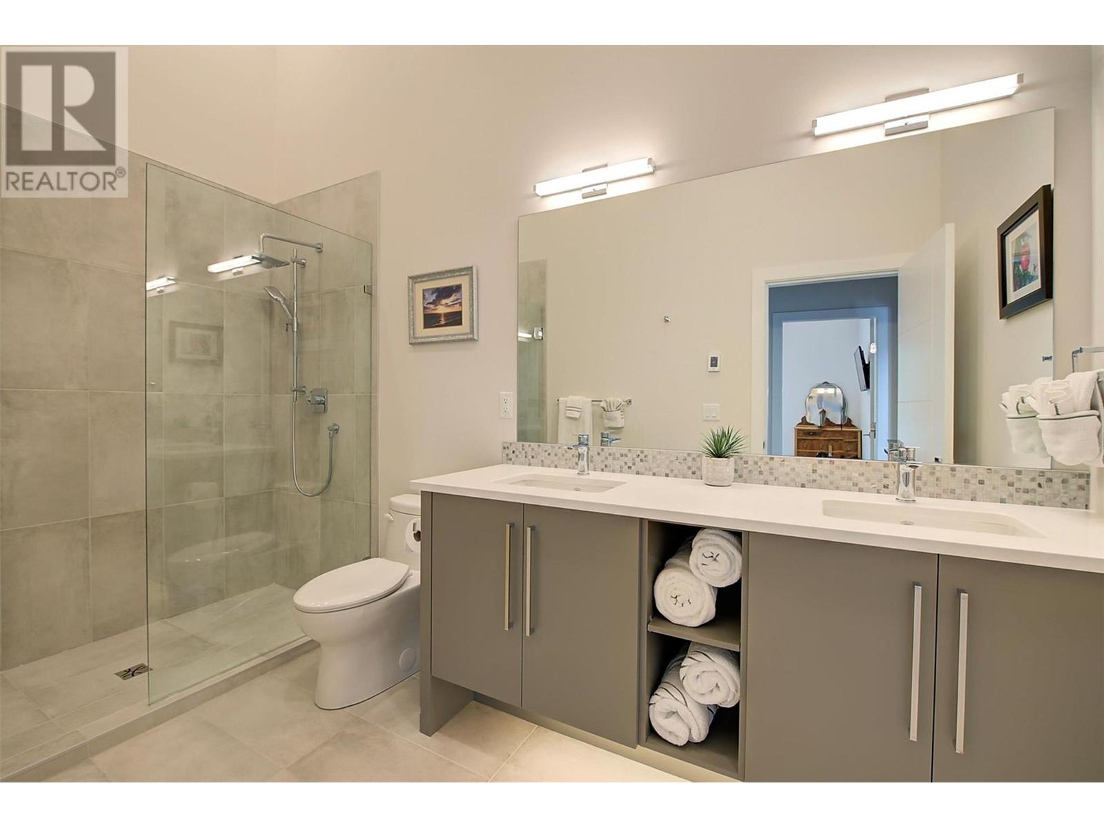 401 3475 Granite Close, Kelowna