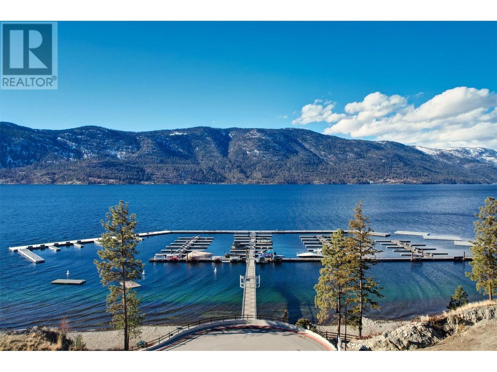 401 3475 Granite Close, Kelowna