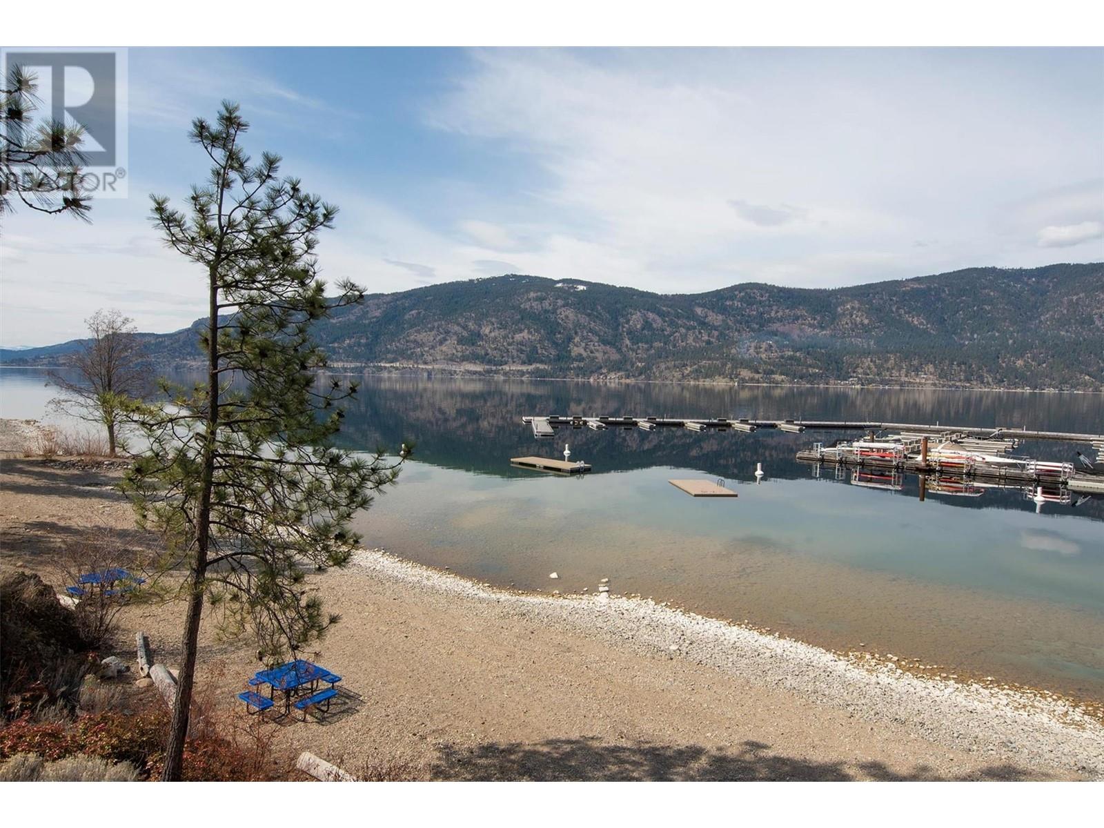401 3475 Granite Close, Kelowna