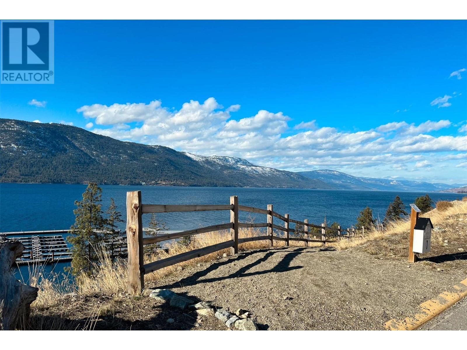 401 3475 Granite Close, Kelowna