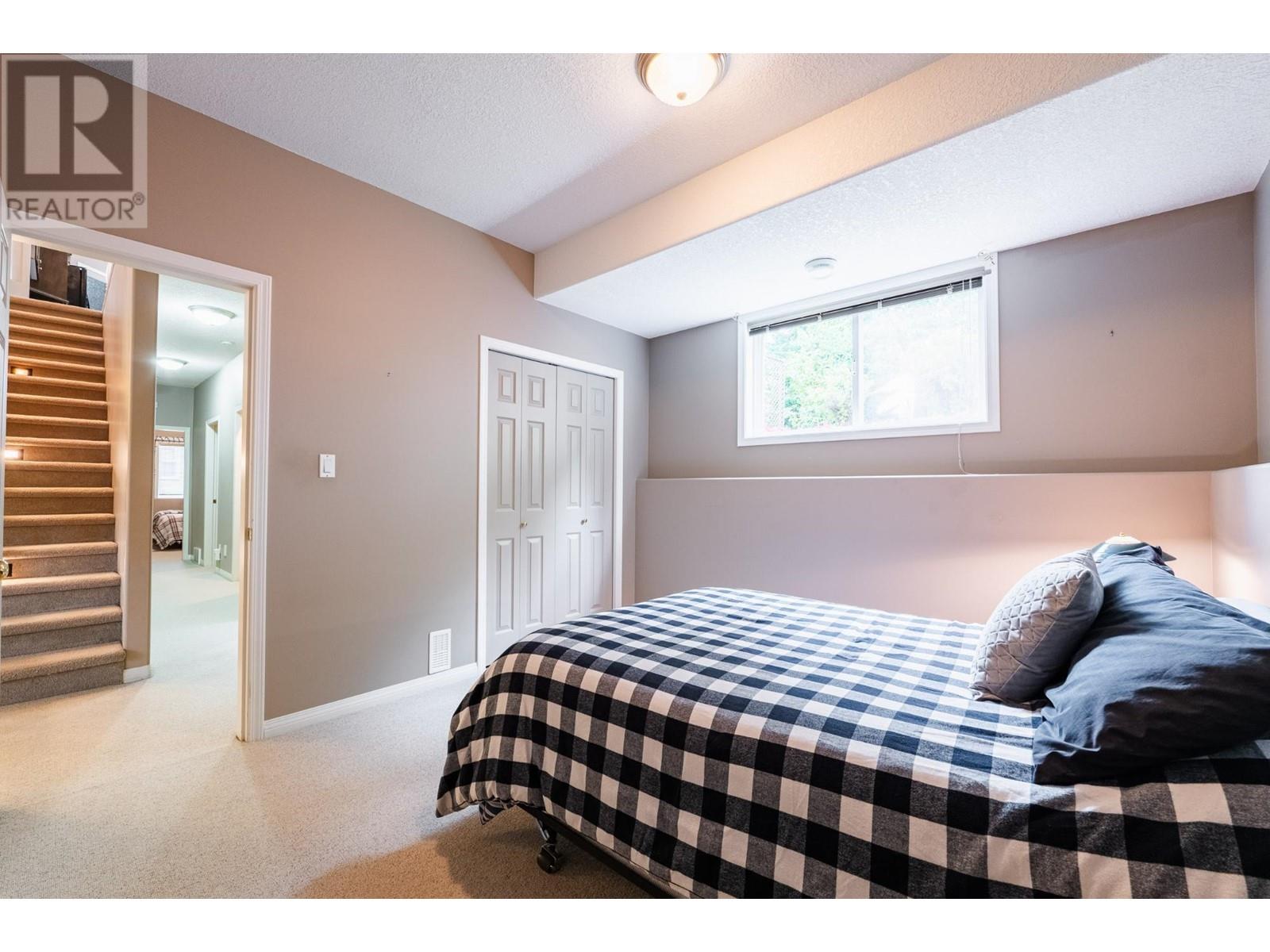 3435 BODARD Drive, Nelson