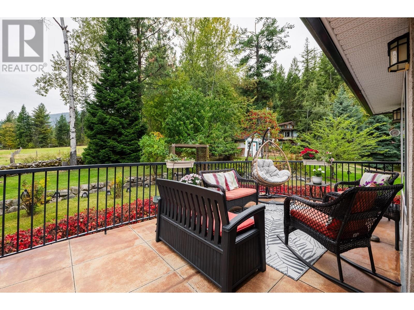 3435 BODARD Drive, Nelson