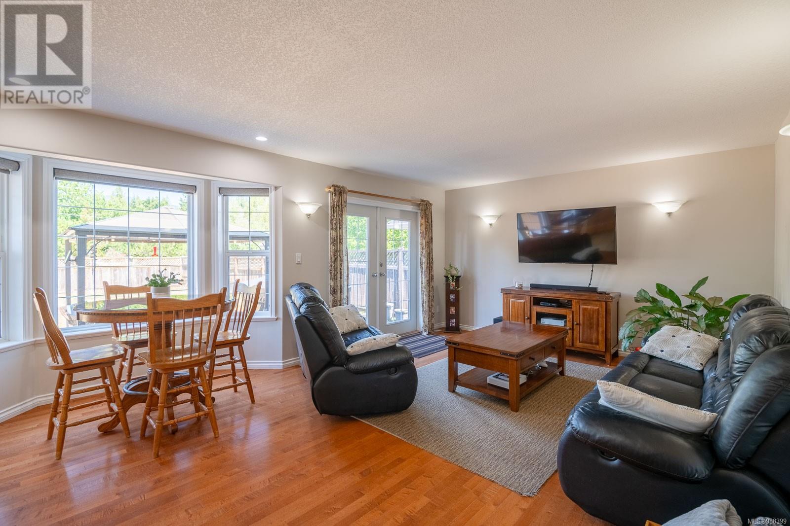 5575 Woodland Cres E, Port Alberni
