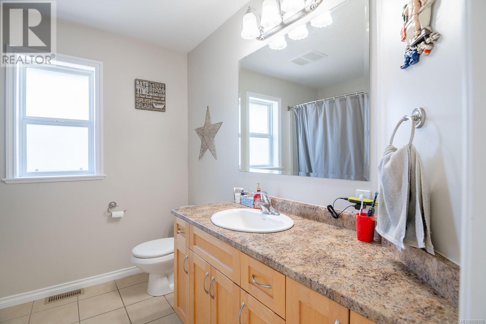 5575 Woodland Cres E, Port Alberni real estate listing 988399