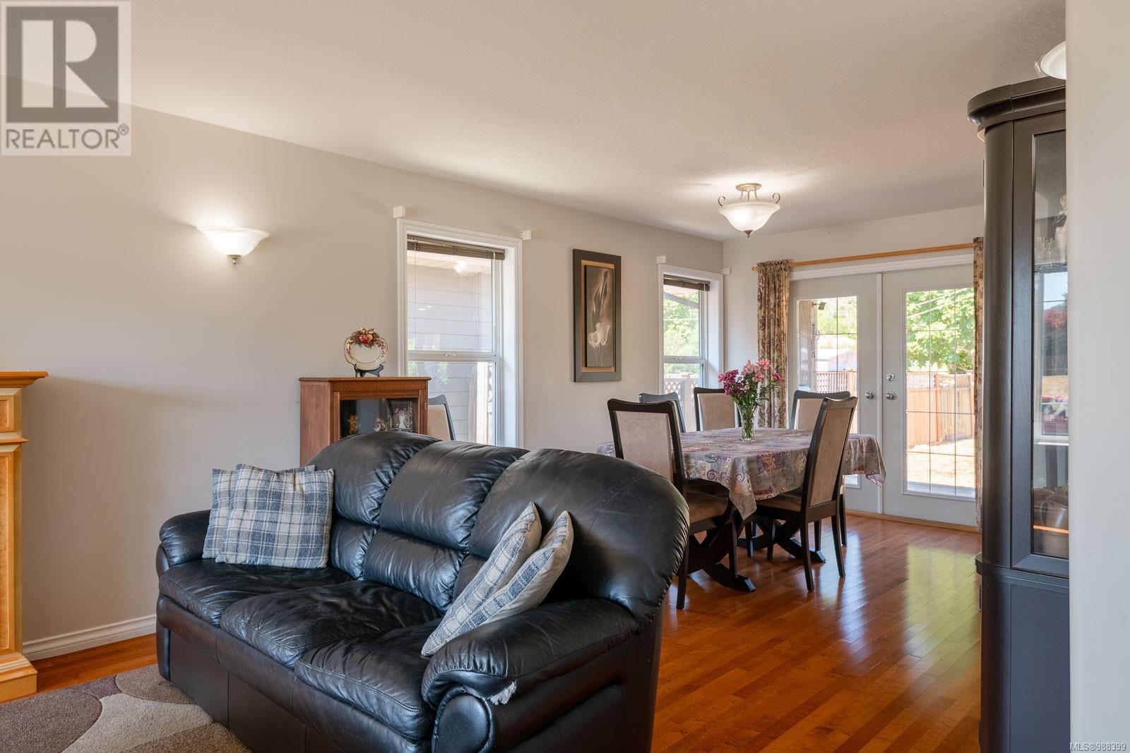 5575 Woodland Cres E, Port Alberni
