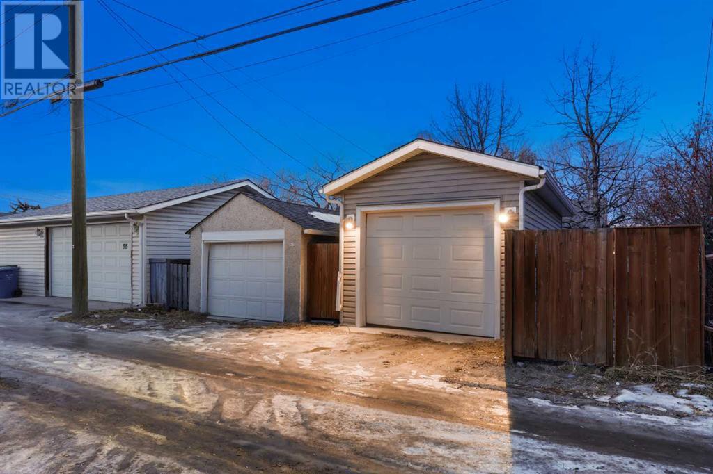 Single Family House Bungalow for Sale in   Avenue NE Renfrew Calgary 