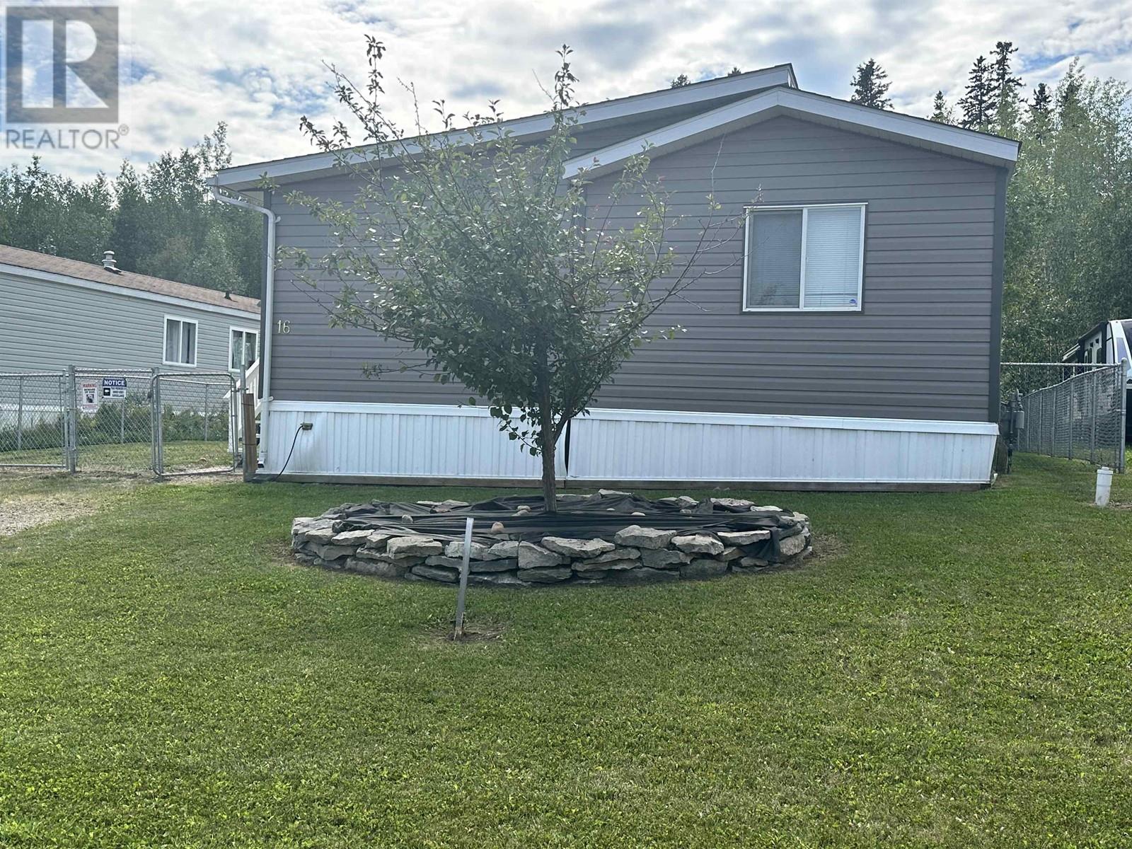 16 5701 AIRPORT DRIVE, Fort Nelson
