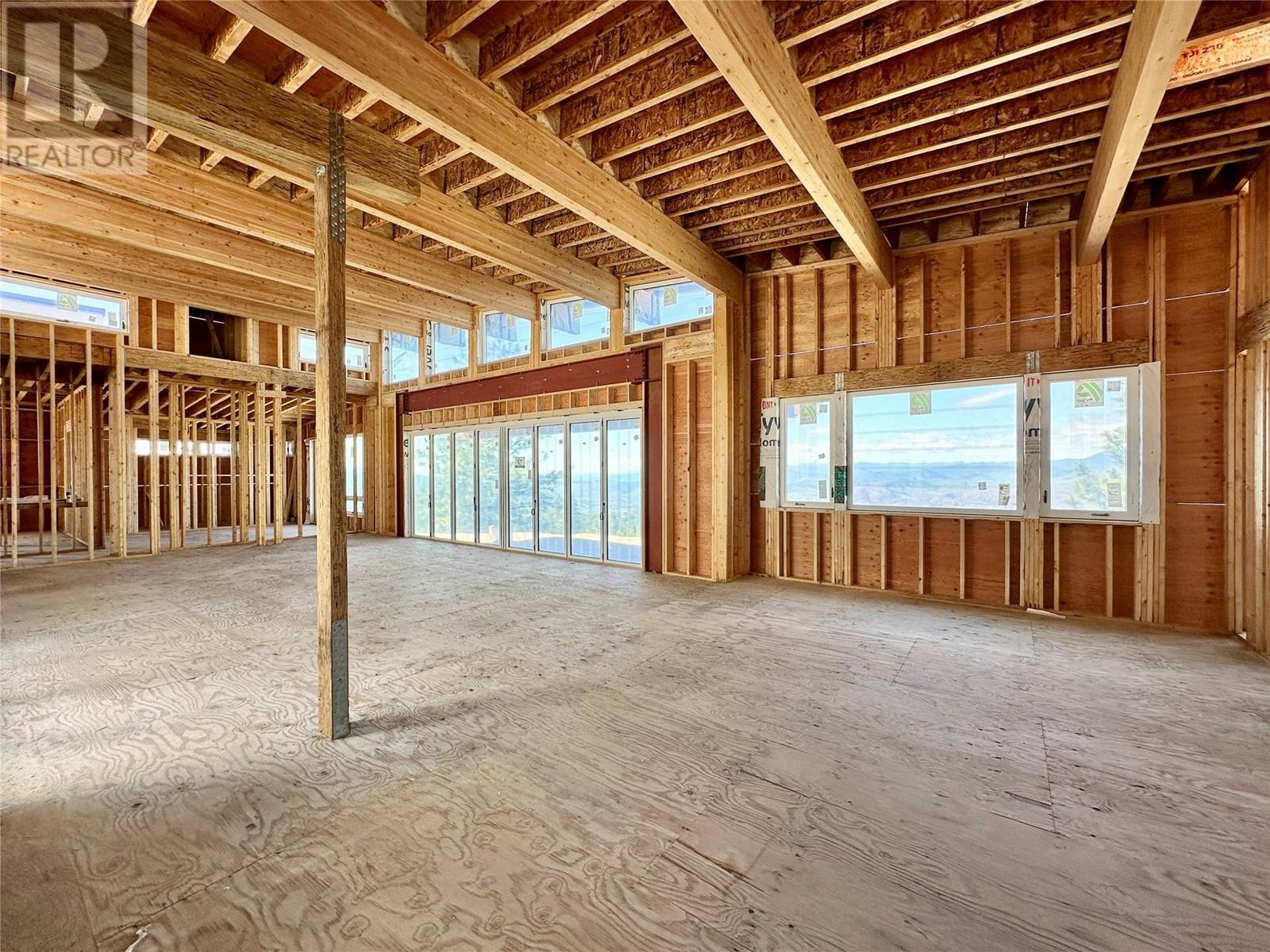 475 Sasquatch Trail, Osoyoos