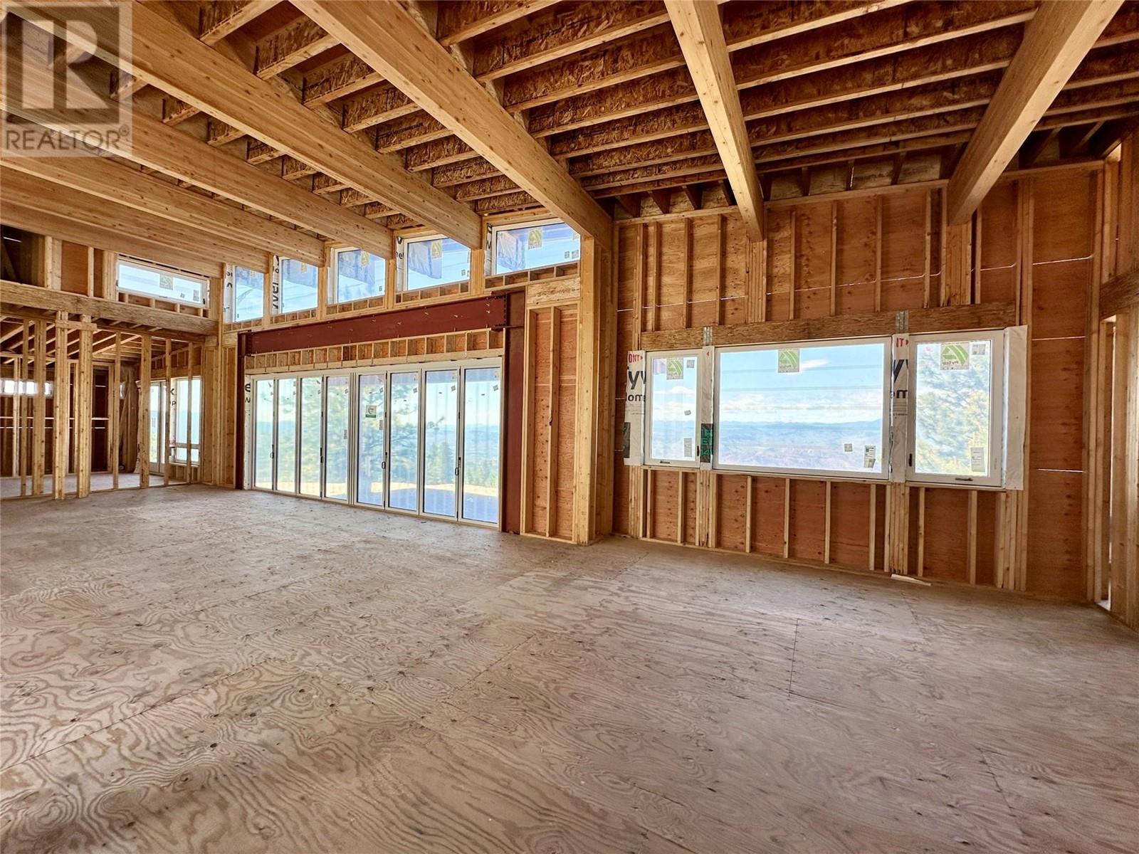 475 Sasquatch Trail, Osoyoos