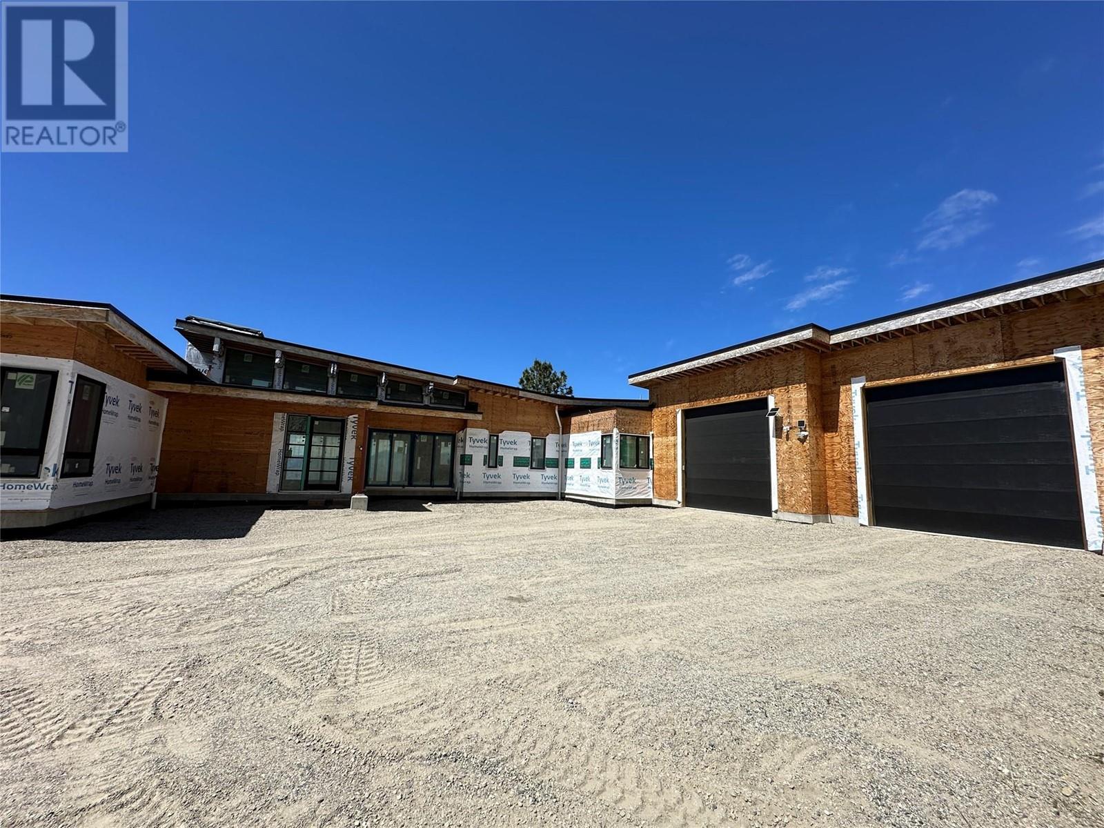 475 Sasquatch Trail, Osoyoos
