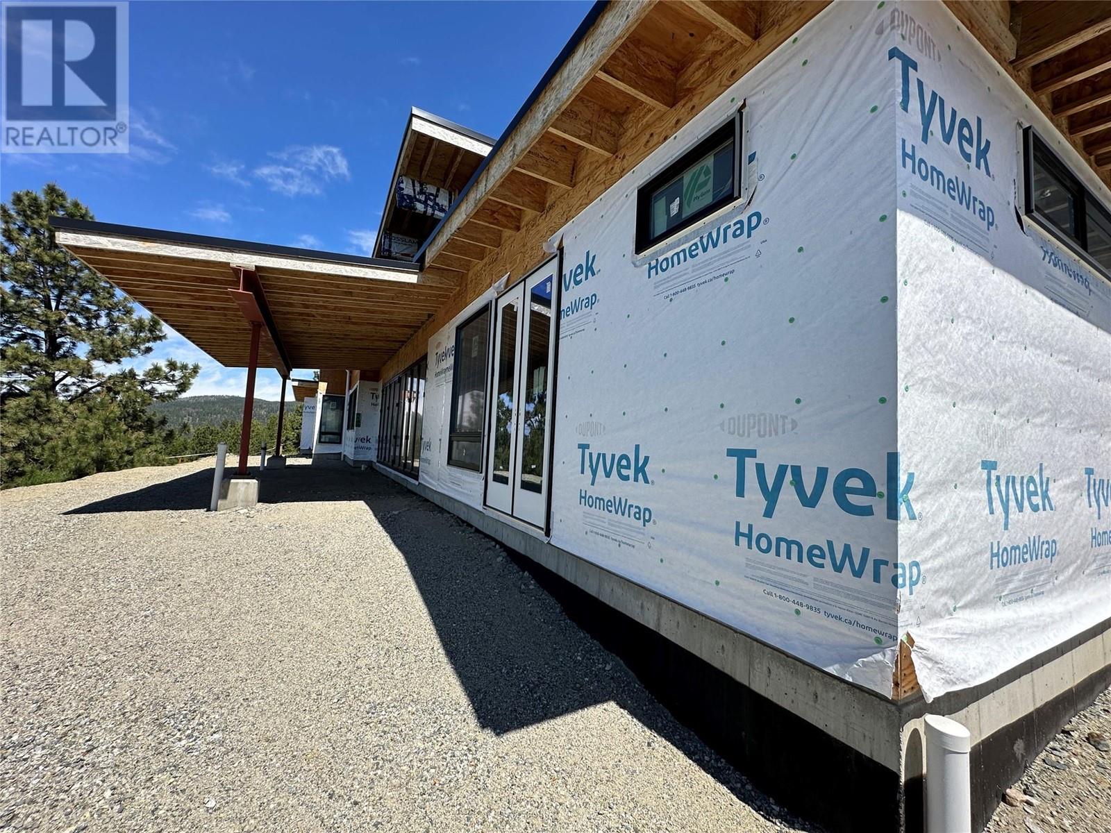 475 Sasquatch Trail, Osoyoos