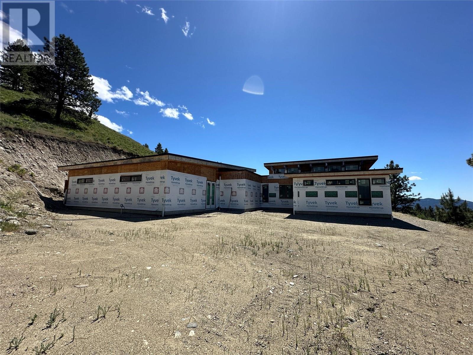 475 Sasquatch Trail, Osoyoos