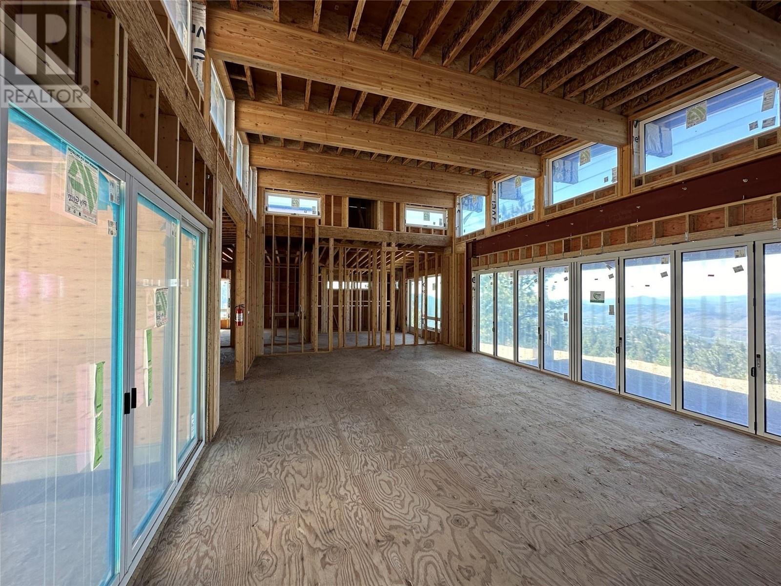 475 Sasquatch Trail, Osoyoos