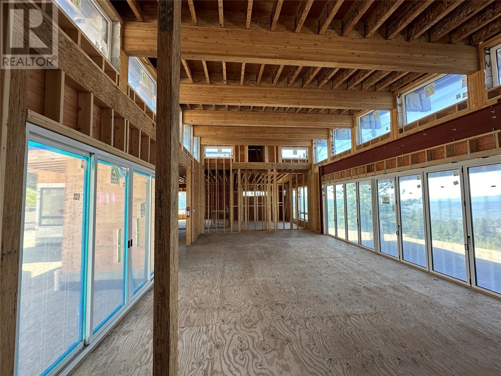 475 Sasquatch Trail, Osoyoos