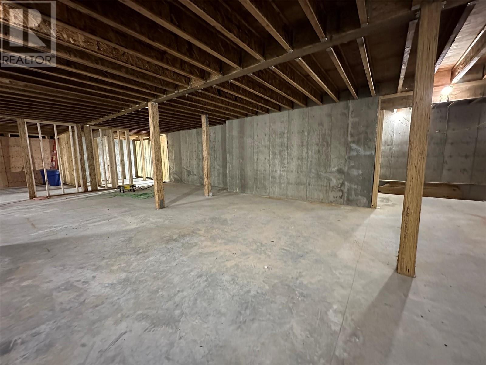 475 Sasquatch Trail, Osoyoos