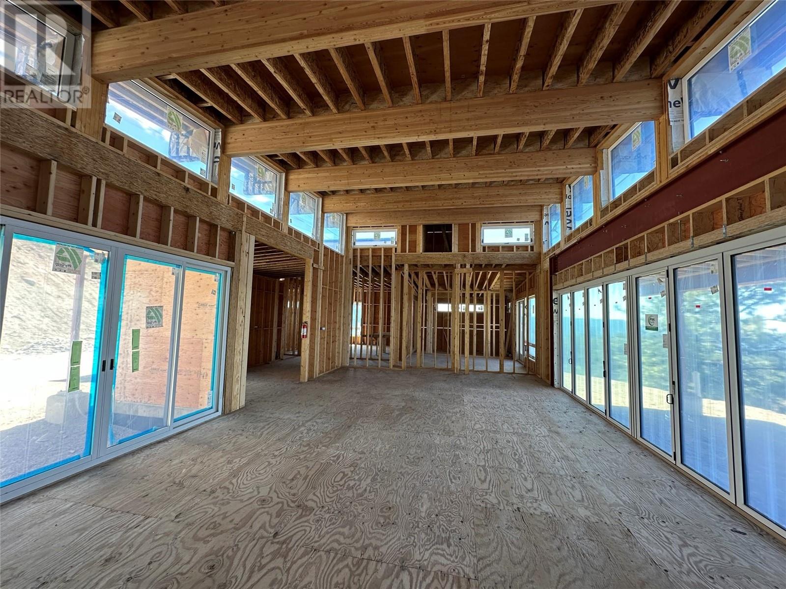 475 Sasquatch Trail, Osoyoos