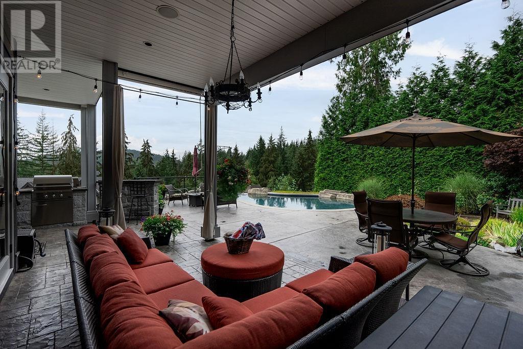 136 DEERVIEW LANE, Anmore real estate listing R2967596