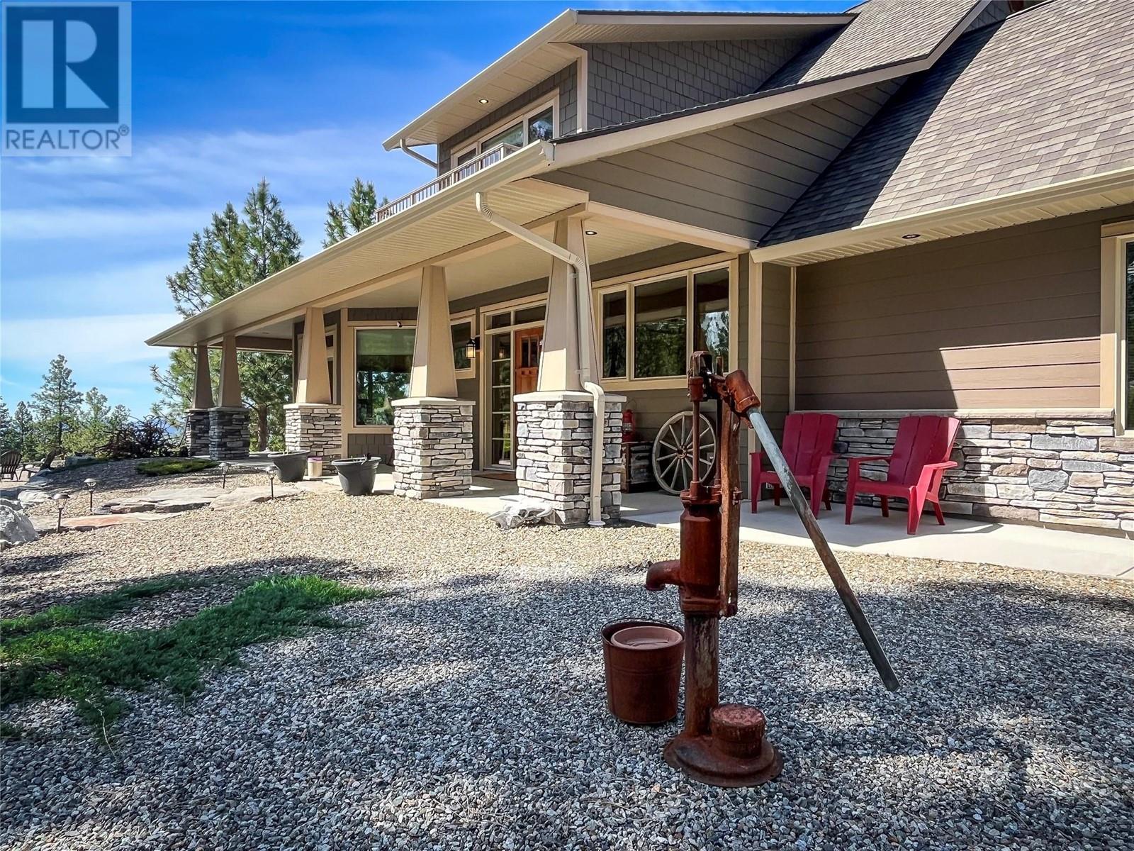 100 Maguire Place, Osoyoos