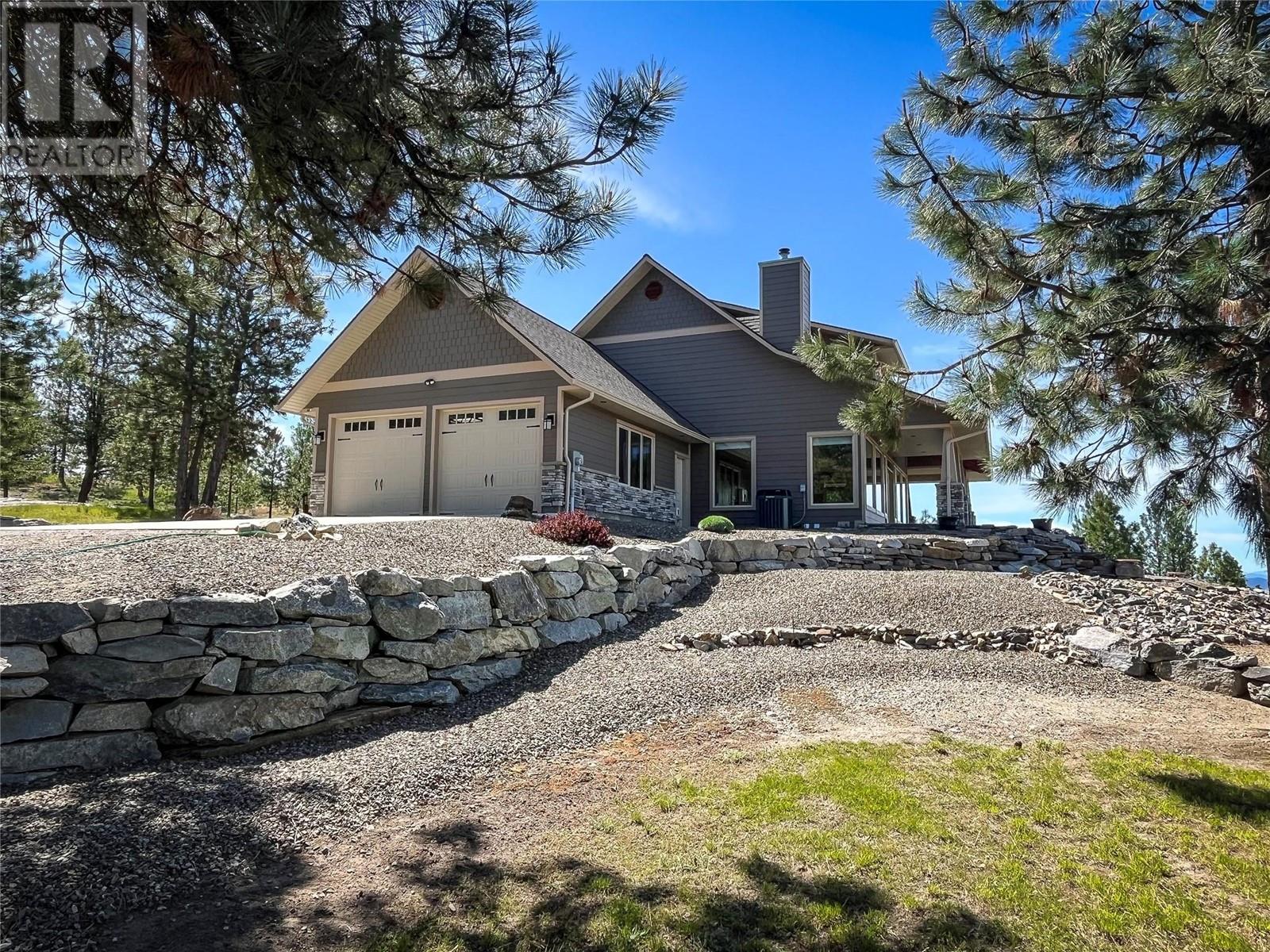 100 Maguire Place, Osoyoos
