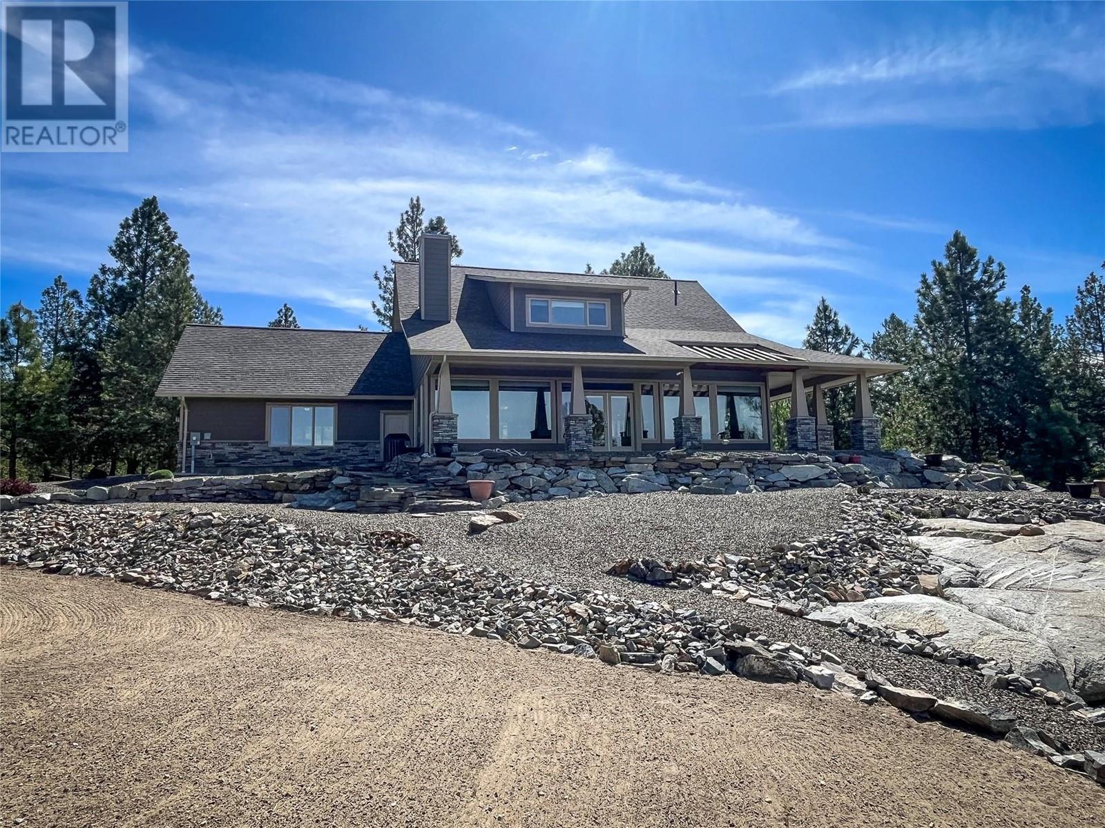 100 Maguire Place, Osoyoos