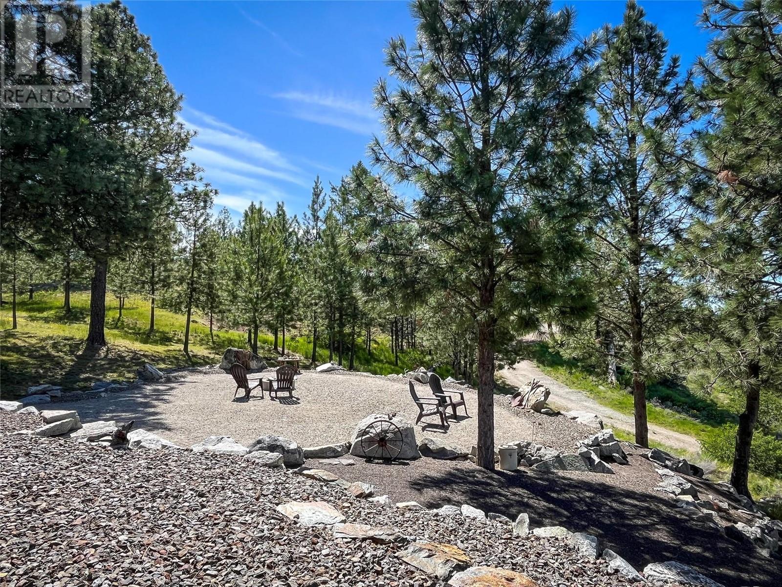100 Maguire Place, Osoyoos
