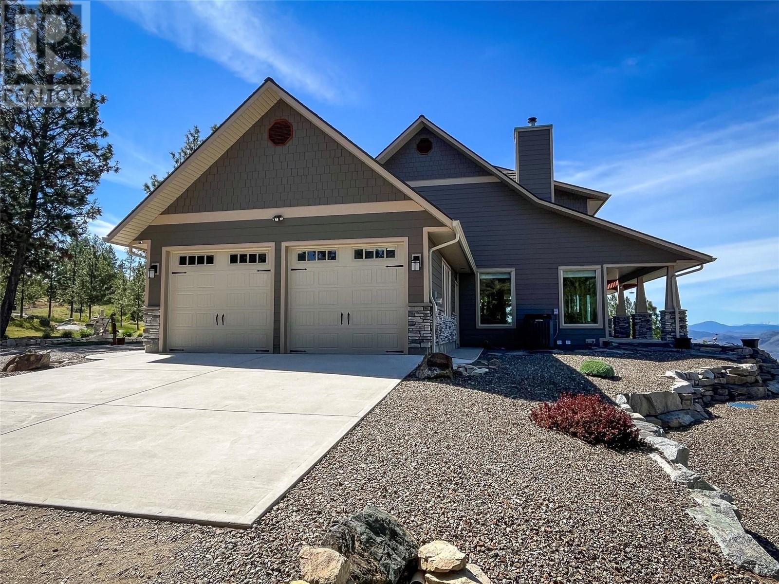 100 Maguire Place, Osoyoos