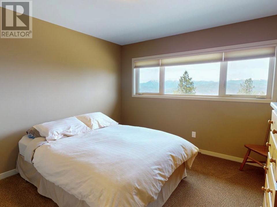 100 Maguire Place, Osoyoos