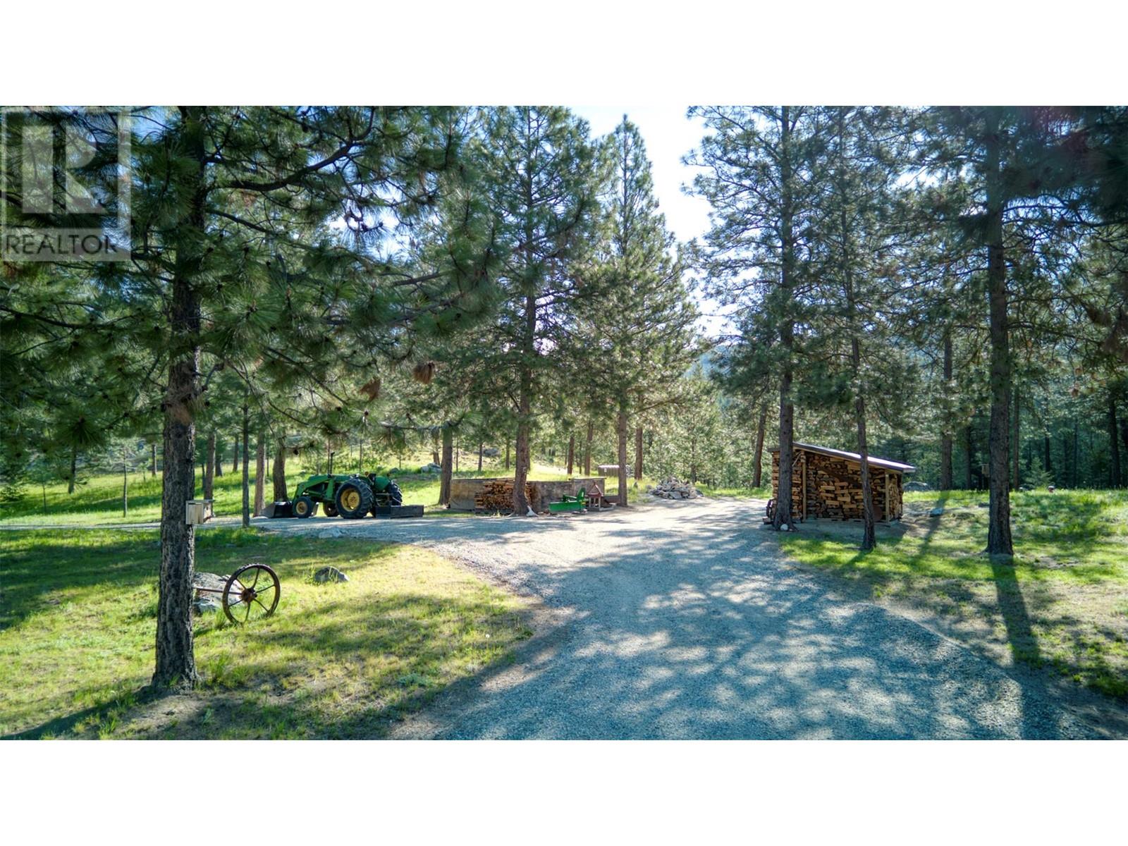 100 Maguire Place, Osoyoos