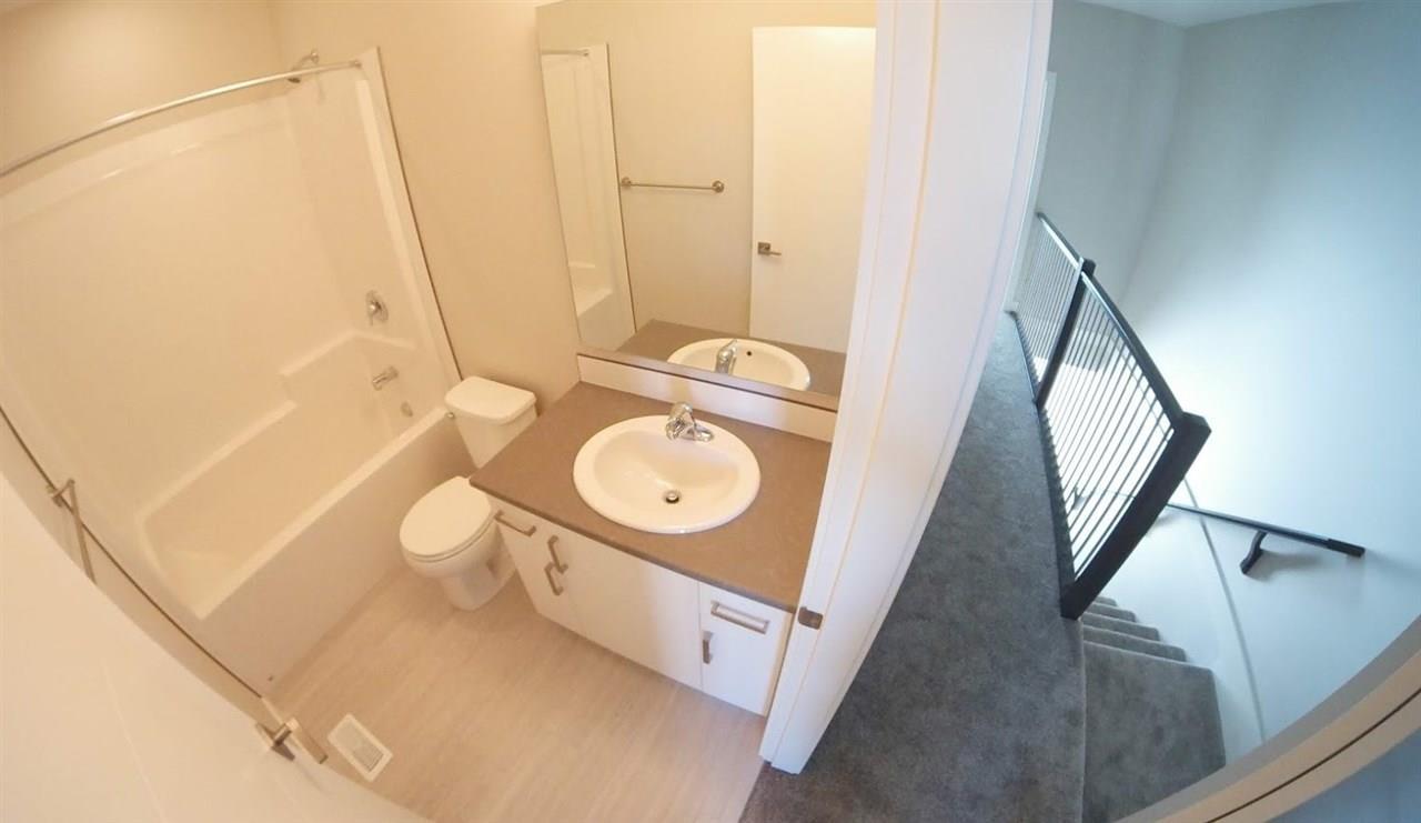 87 8413 MIDTOWN WAY, Chilliwack Proper South, Chilliwack real estate listing R2967323